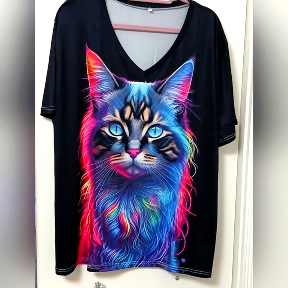 Colorful Cat Print T-Shirt
